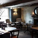 Plough 5* Lupton