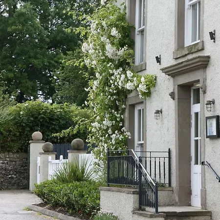 Plough 5* Lupton