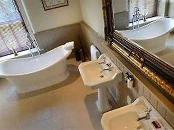 Plough Mini-hôtel 5*