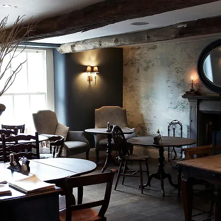 Plough 5* Lupton